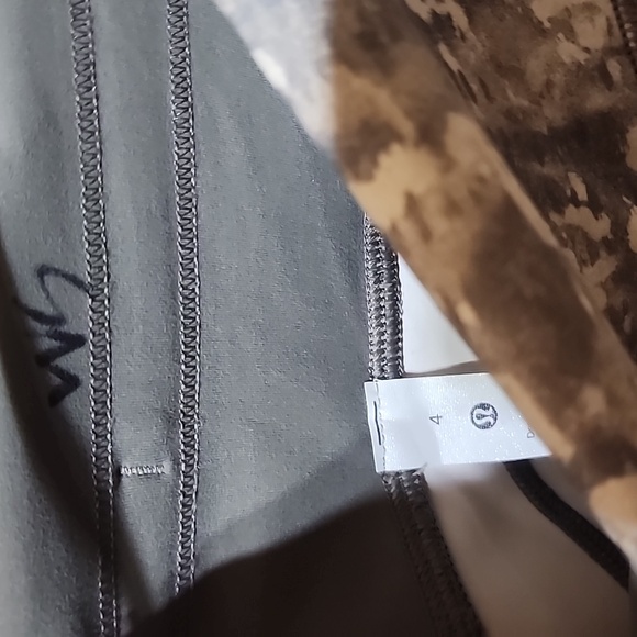 Lululemon High Rise Invigorate  NWT  Tights Leggings Size 4 - Picture 5 of 7